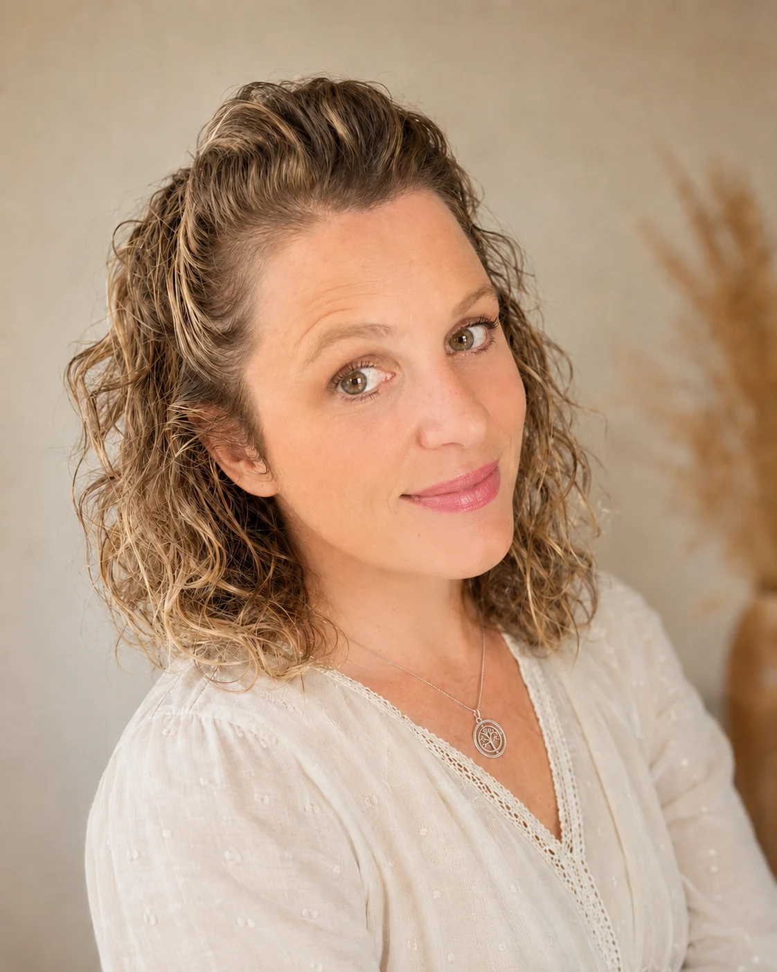 Portrait de Jessie Pomart, naturopathe à Nantes